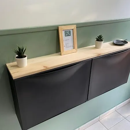 Le 31 Bis, En Centre Avec Jardin. 블라이